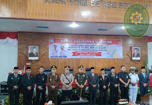21 KETUA PA BINTUHAN HADIRI ACARA SERTIJAB BUPATI DAN WAKIL BUPATI KAUR 2025 2030