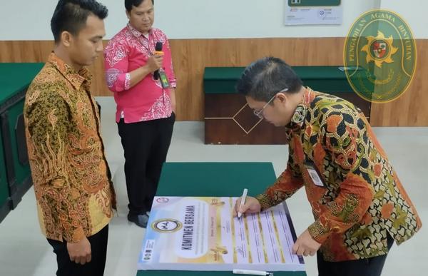 23 KOMITMEN PENGADILAN AGAMA BINTUHAN LAKSANAKAN SISTEM MANAJEMEN ANTI PENYUAPAN3