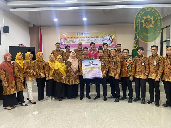 23 KOMITMEN PENGADILAN AGAMA BINTUHAN LAKSANAKAN SISTEM MANAJEMEN ANTI PENYUAPAN4