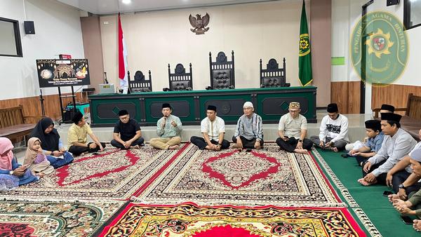 27 BUKA PUASA BERSAMA PENGADILAN AGAMA BINTUHAN PERKUAT TALI SILATURAHMI2