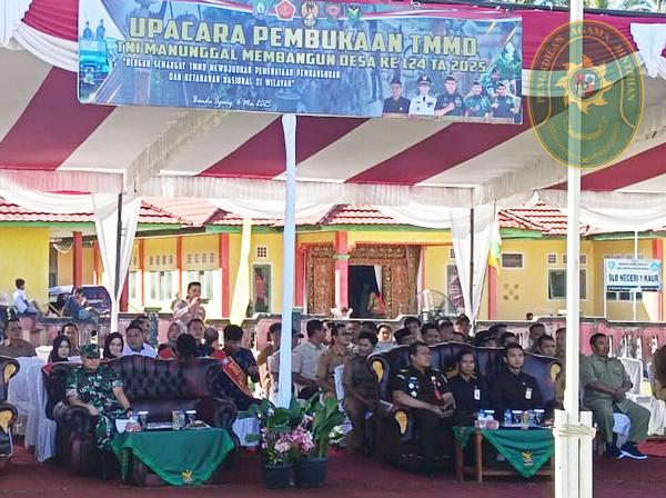 45 KETUA PENGADILAN AGAMA BINTUHAN HADIRI PEMBUKAAN TMMD3