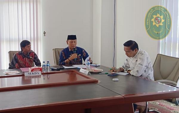 49 KETUA PA BINTUHAN HADIRI RAPAT PERSIAPAN HUT KABUPATEN KAUR KE 22 TAHUN 20252