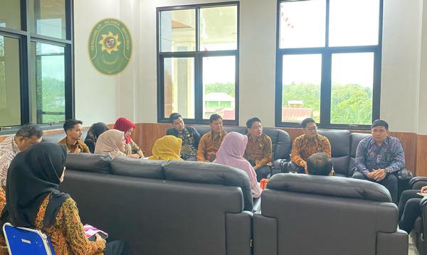 85 Berita Rapat Kepaniteraan 3