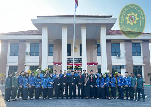 88 PENGADILAN AGAMA BINTUHAN IKUTI UPACARA HUT KE 80 RI3