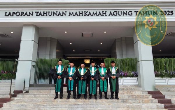 4 LAPORAN TAHUNAN MAHKAMAH AGUNG TAHUN 20252