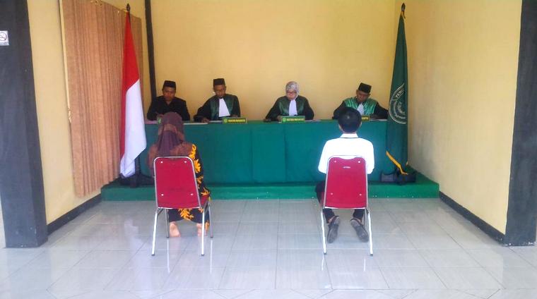SIDANG PERDANA PENGADILAN AGAMA BINTUHAN 2