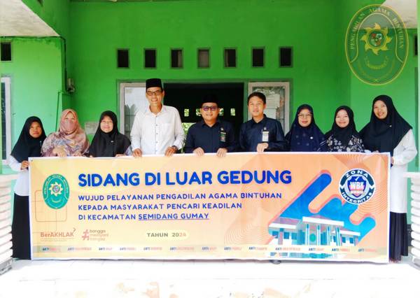 28 SIDANG DI LUAR GEDUNG PA BINTUHAN HADIR DI KECAMATAN SEMIDANG GUMAY