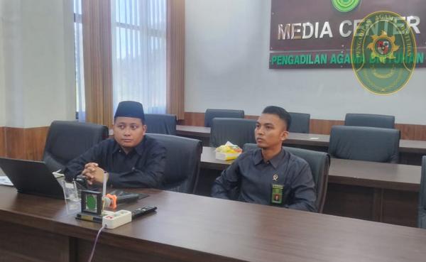 39 KETUA DAN WAKIL KETUA PA BINTUHAN IKUTI LAUNCHING DAN TALKSHOW PANDUAN PRAKTIS PELAKSANAAN STRATEGI NASIONAL PENCEGAHAN PERKAWINAN ANAK DI DAERAH