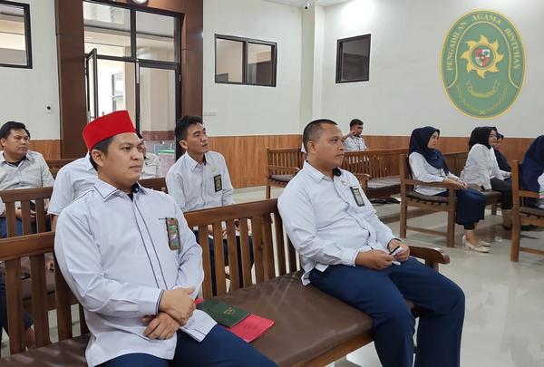 44 RAPAT MONEV BULAN MEI TETAP JAGA INTEGRITAS DAN PELAYANAN PRIMA2