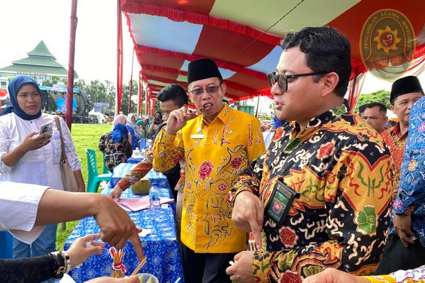 64 DUKUNG PARIWISATA DAN EKONOMI KREATIF KABUPATEN KAUR PA BINTUHAN HADIRI PEMBUKAAN FESTIVAL GURITA 20242