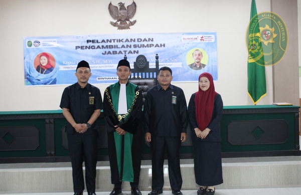 65 KETUA PA BINTUHAN LANTIK PANITERA PENGGANTI DAN JURUSITA2