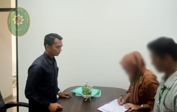 73 KEMBALI KETUA PENGADILAN AGAMA BINTUHAN SELESAIKAN PERKARA DENGAN MEDIASI4
