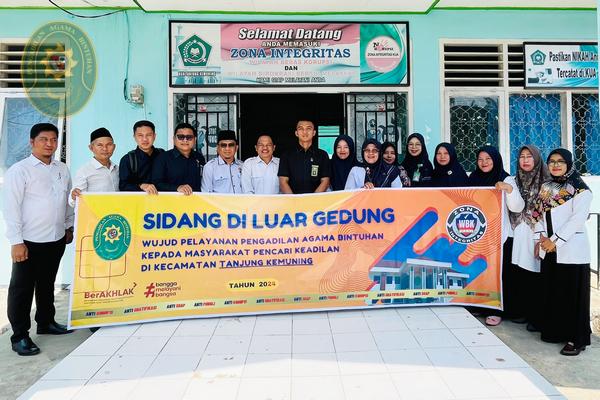 77 SIDANG DI LUAR GEDUNG PA BINTUHAN DI TANJUNG KEMUNING TERUS HADIRKAN PTSP KELILING