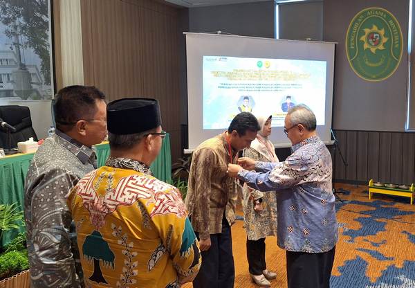 88 PENGADILAN AGAMA BINTUHAN IKUTI PEMBINAAN OLEH KETUA MUDA KAMAR AGAMA DAN DISKUSI HUKUM2