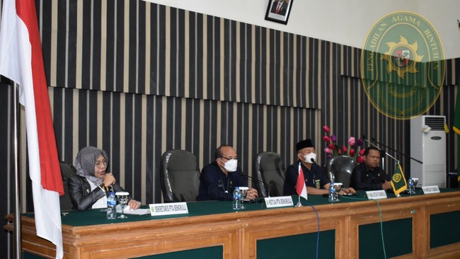 12. PENANDATANGANAN PRODUK GAMBAR GEDUNG PENGADILAN AGAMA 2