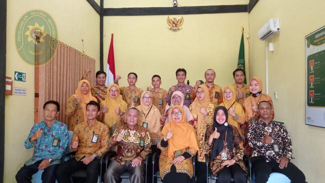 17. PTA BENGKULU MELAKSANAKAN KEGIATAN PEMBINAAN DAN PEMERIKSAAN KE PA BINTUHAN 4