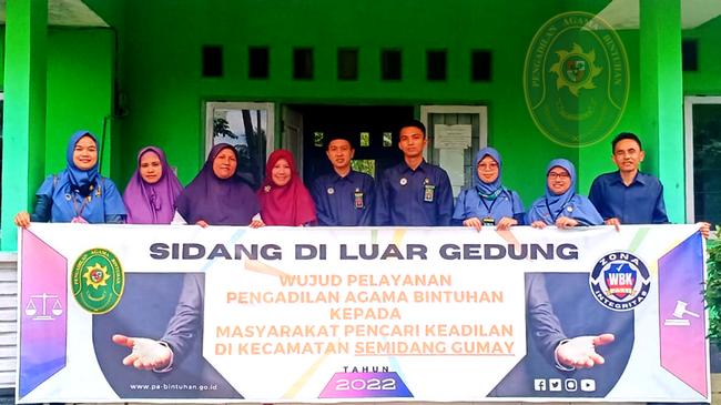 21. JEMPUT BOLA KE KECAMATAN SEMIDANG GUMAY 1