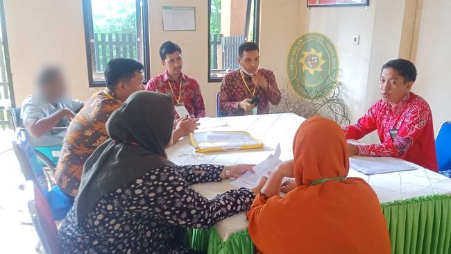 44. AKHIR TAHUN DTUTUP DENGAN PERDAMAIAN 2