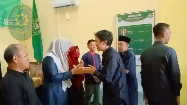 PISAH SAMBUT PELANTIKAN PANITERA DAN JURUSITA PENGGANTI PENGADILAN AGAMA BINTUHAN 2