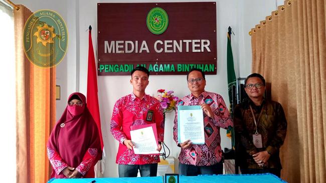 20 KETUA PN DAN PA BINTUHAN TANDA TANGANI PERJANJIAN KERJASAMA RADIUS WILAYAH1