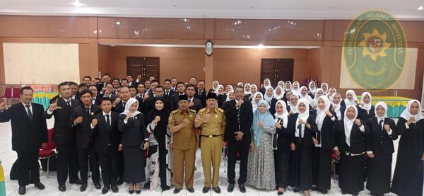 35 TINGKATKAN KOMPETENSI APARATUR PA BINTUHAN KIRIM 4 PESERTA IKUTI PELATIHAN DAN UJI KOMPETENSI PENGADAAN BARANGJASA PEMERINTAH2