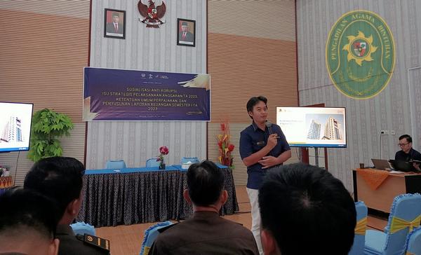 47 TINGKATKAN KUALITAS PA BINTUHAN IKUTI SOSIALISASI ANTI KORUPSI1