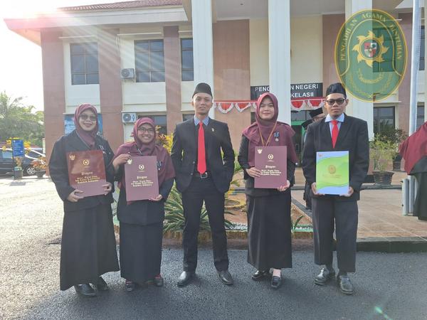 55 NIKMATNYA KEMERDEKAAN PA BINTUHAN UPACARA BERSAMA PN BINTUHAN2