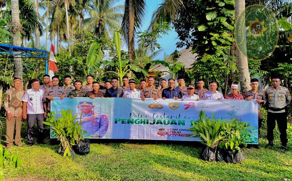 57 KETUA PENGADILAN AGAMA BINTUHAN IKUTI PENANAMAN 1.000 POHON PARTISIPASI LESTARIKAN NEGERI 3