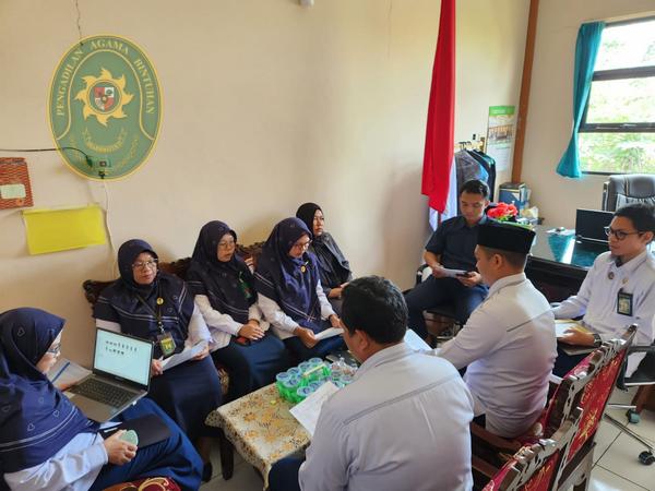 72 KETUA PA BINTUHAN PIMPIN RAPAT PENYUSUNAN ANGGARAN TAHUN 2025