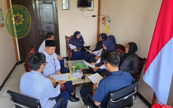 72 KETUA PA BINTUHAN PIMPIN RAPAT PENYUSUNAN ANGGARAN TAHUN 20252