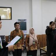 PELAKSANAAN PELANTIKAN PANITERA MUDA GUGATAN DI PENGADILAN AGAMA BINTUHAN KELAS II